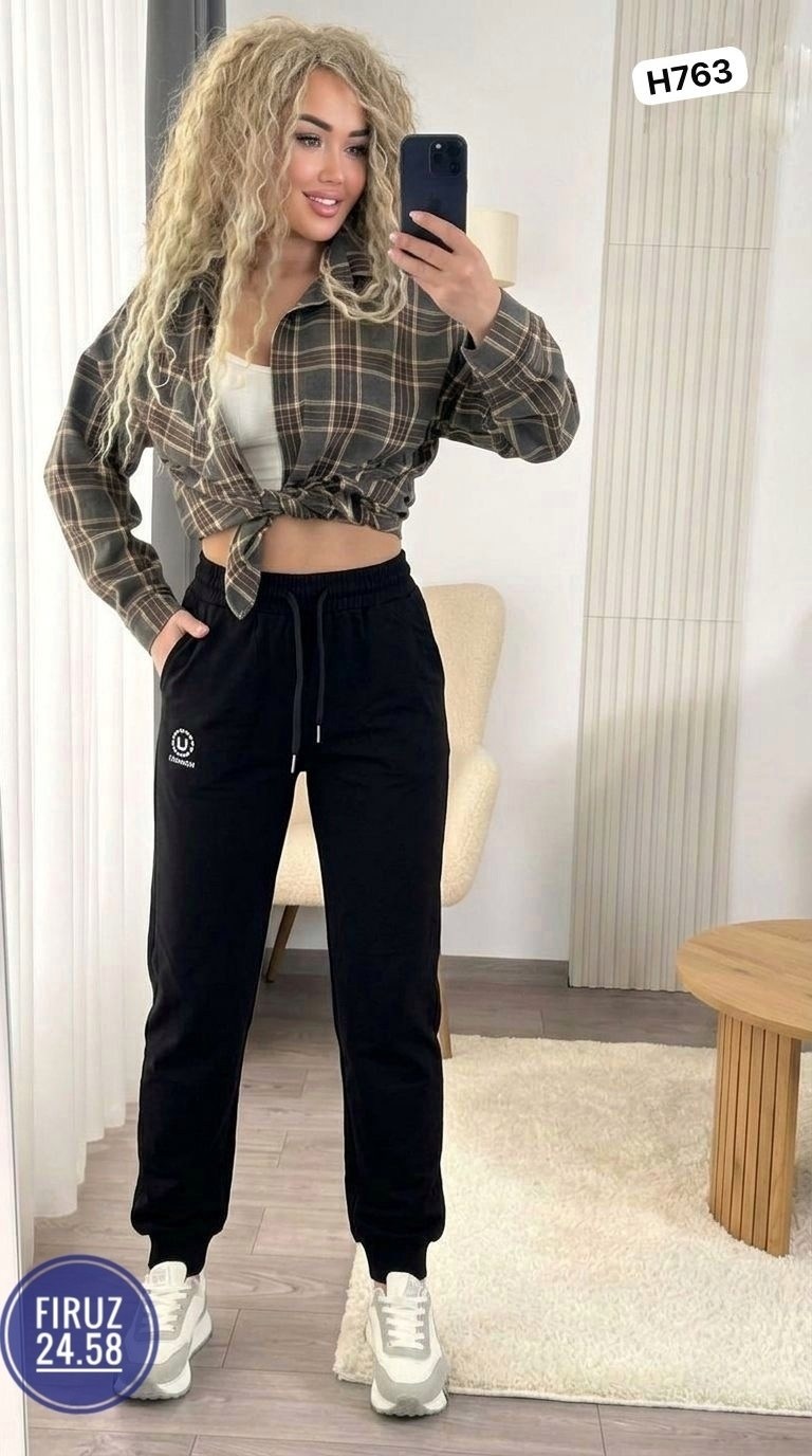 спортивный женский костюм,стильные костюмы,женские костюмы,костюм спортивные женские костюмы,костюм бежевый