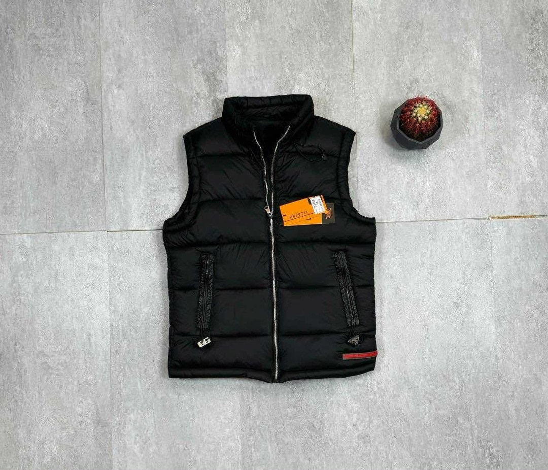 пуховик prada,пуховик фенди,жилетка прада,жилет,жилет для женщин