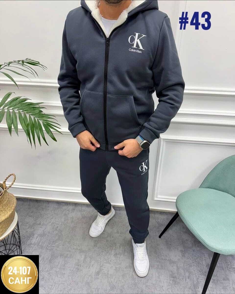 женский костюм на флисе,спортивный костюм женский на флисе,спортивный костюм,костюм спортивный тëплый на флисе,костюм спортивный для девочек