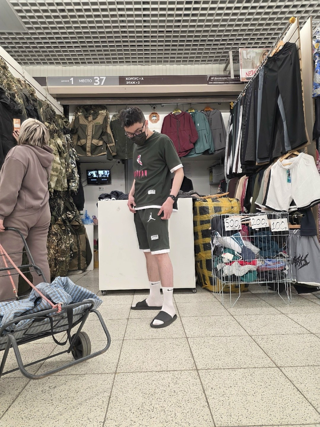 костюм спортивный с футболкой и шортами,костюм спортивный летний с футболкой и шортами,костюм летний мужской,костюм спортивный мужской летний с шортами,мужской спортивный костюм