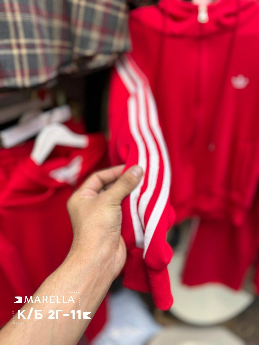 адидас ориджинал женский костюм адидас,костюм адидас,костюм спортивный,спортивный костюм адидас красный женский,костюм адидас женский