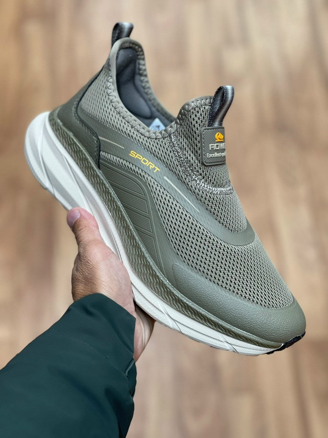 кроссовки,повседневные кроссовки,кроссовка мужской,мужские кроссовки,спортивная