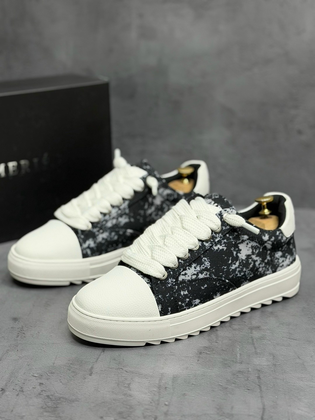 ,низкие кроссовки,кроссовка мужской,дизайнерские кроссовки,кроссовки женские мужские