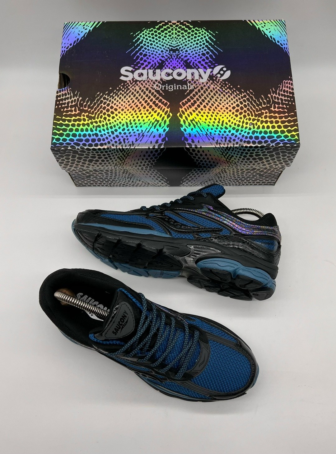 кроссовки saucony progrid omni 9,кроссовки saucony,saucony progrid omni 9,кроссовки,saucony progrid triumph 4