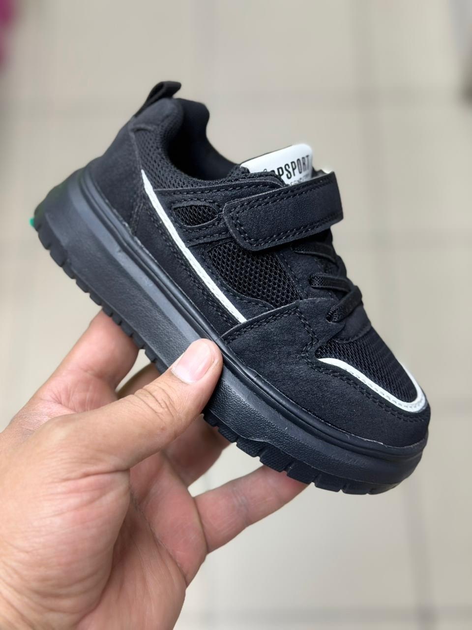 ,детские кроссовки,кроссовки детская,кроссовка детская,кроссовки на мальчика