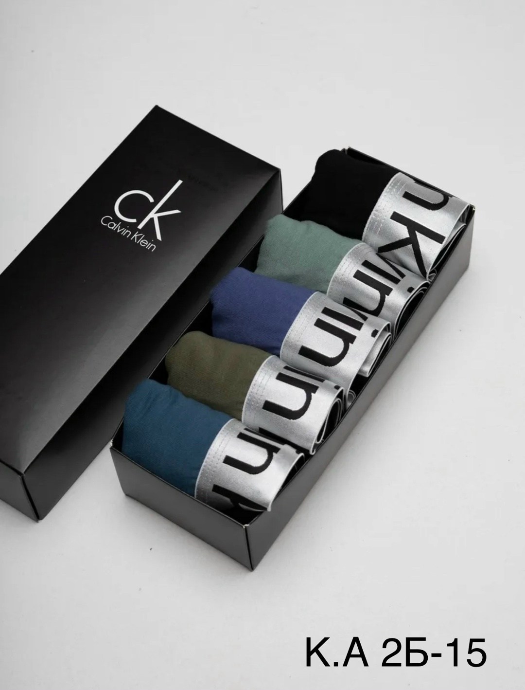 комплект трусов боксеры calvin klein,трусы боксеры набор 5 штук calvin klein,комплект мужских трусов боксеров,комплект трусов боксеры calvin klein 3 шт,трусы боксеры набор