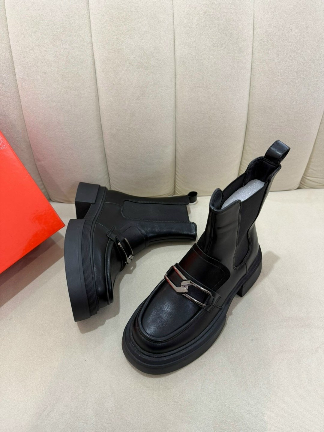 ,женские ботинки, женская,модная ,ботинки челси на толстой подошве