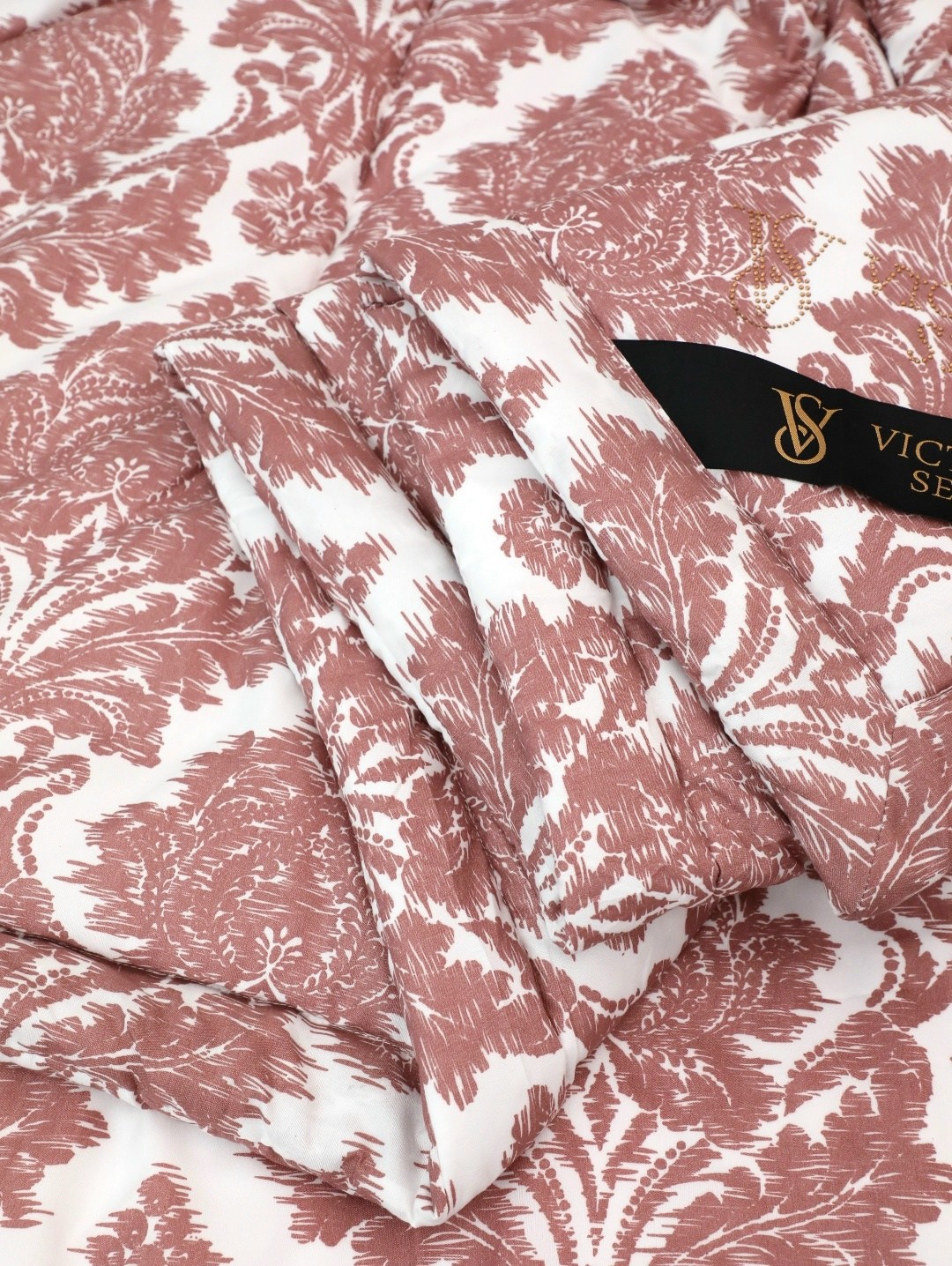 комплект постельного белья с готовыми одеялами,комплект постельного белья,комплект постельного белья сатин люкс,комплект постельного белье евро,постельное белье 1 5 спальное