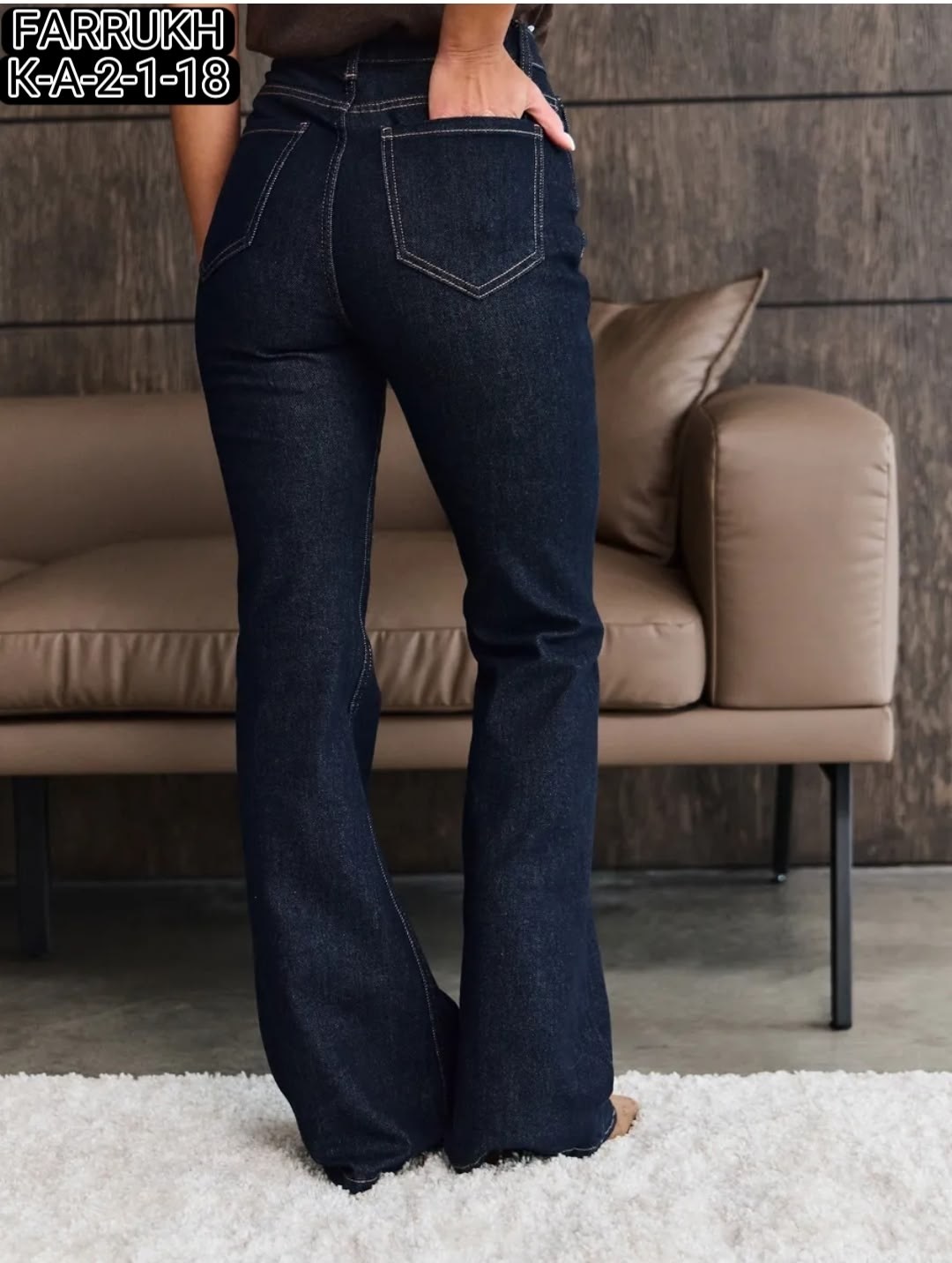 джинсы клеш от колена с высокой посадкой,джинсы клеш с высокой посадкой,джинсы клеш женские,женские джинсы клеш с высокой посадкой,джинсы клеш от колен