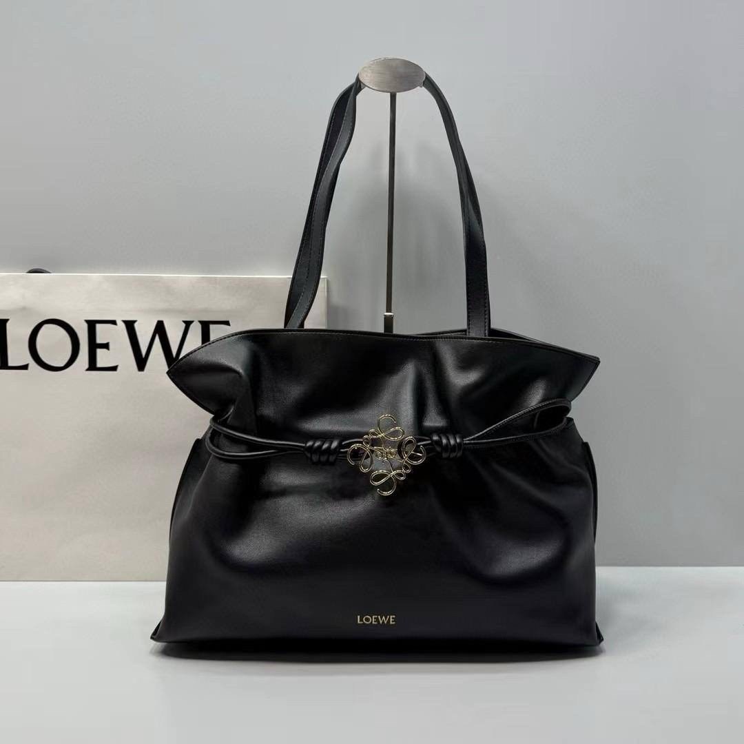 сумка loewe 33-15 см натуральная кожа,сумка loewe,сумка женская loewe,сумка loewe 33-15 см из натуральной кожи,сумки