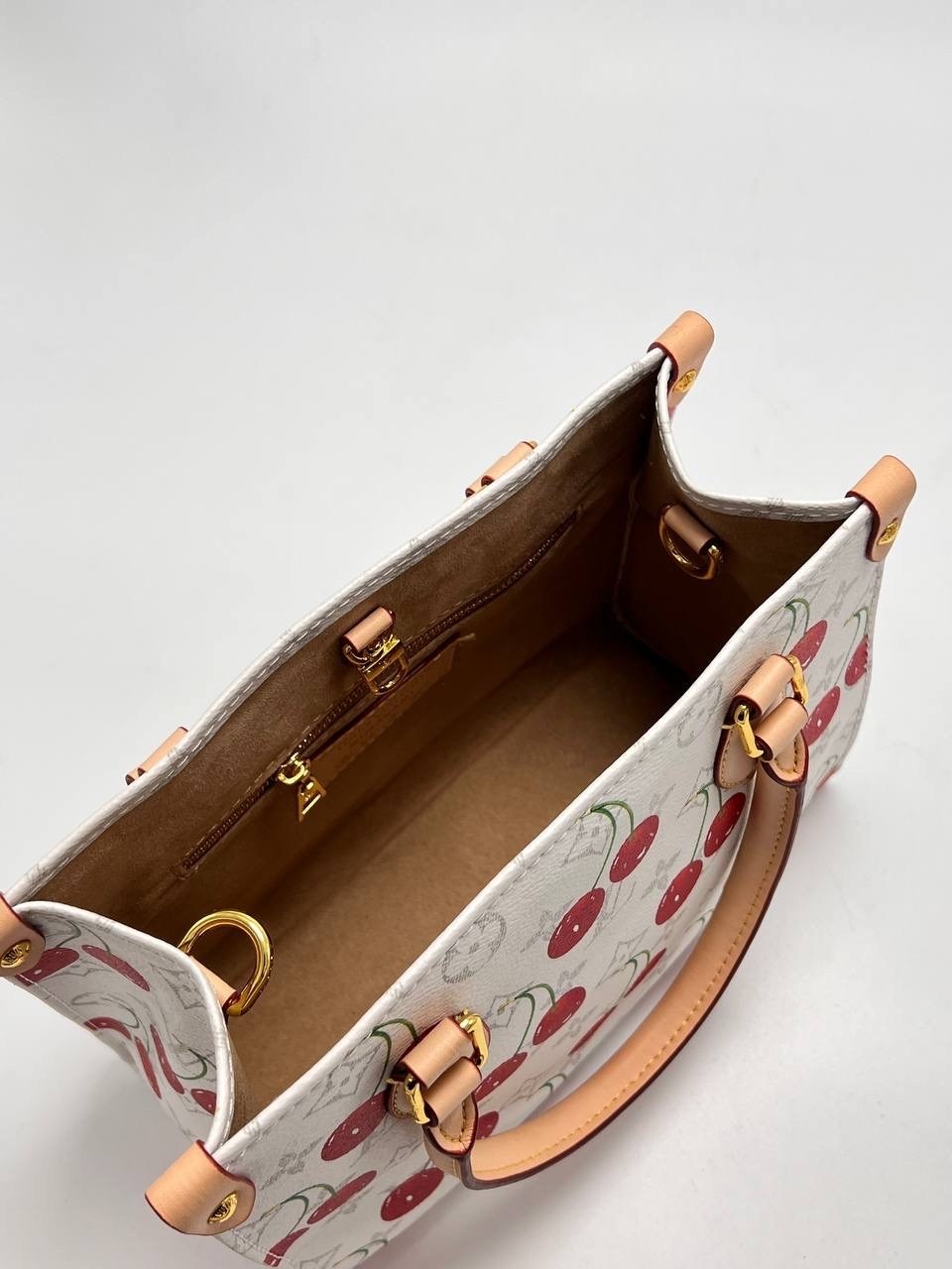 louis vuitton женская сумка,сумка louis vuitton,стильные сумочки,модная сумка,дизайнерские сумки