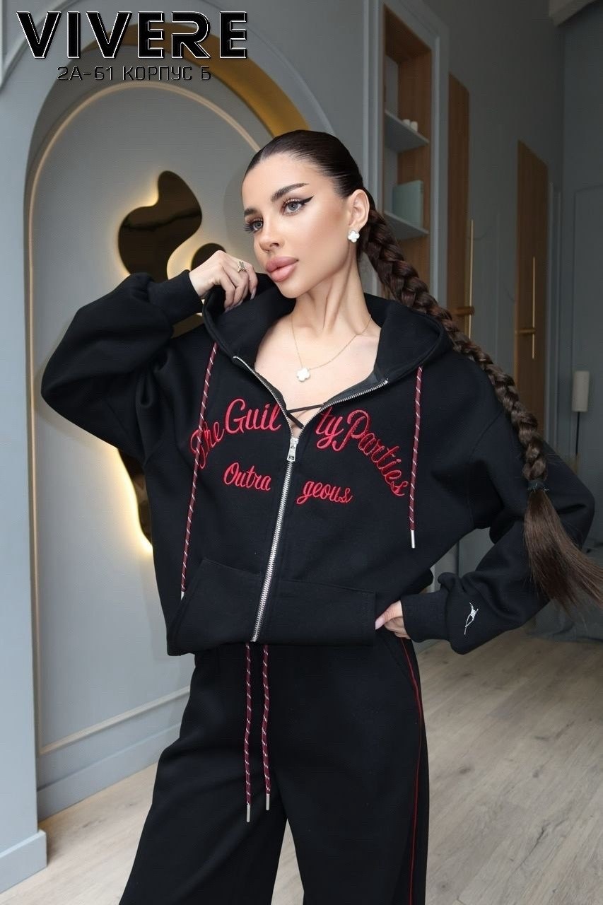 стильные костюмы,спортивный костюм фенди белый,белый костюм,бежевый костюм,костюм женский на флисе