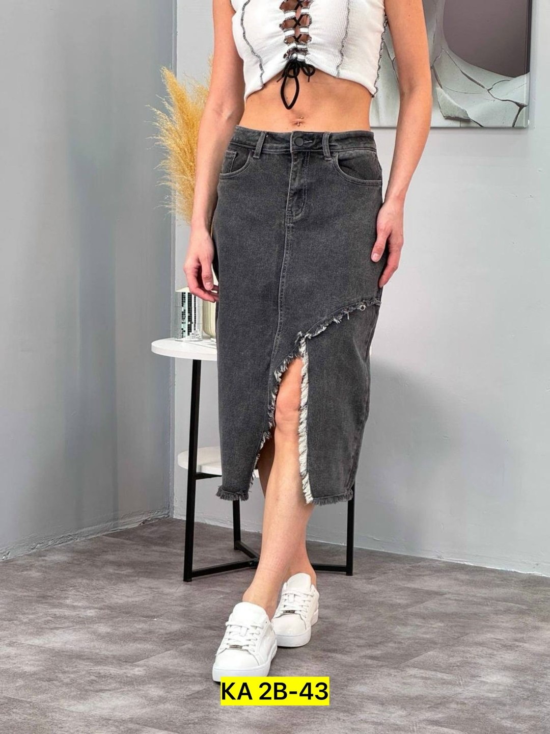 джинсовая юбка,юбка джинсовая миди,женская юбка джинсовая,юбка джинс,юбка миди джинсовая с разрезом спереди ниже колен