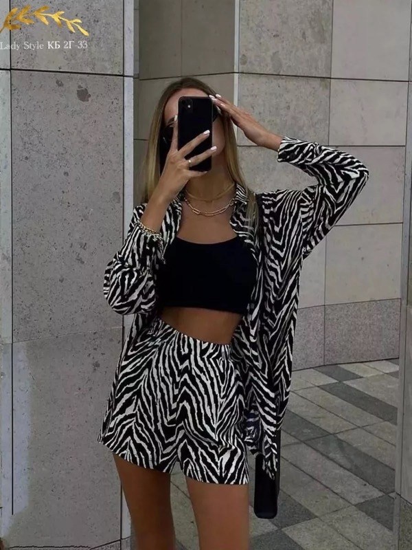 костюм зебра женский с шортами,летний костюм с шортами и рубашкой,летний костюм с шортами и топом зебра,женский костюм с шортами,костюм летний зебра