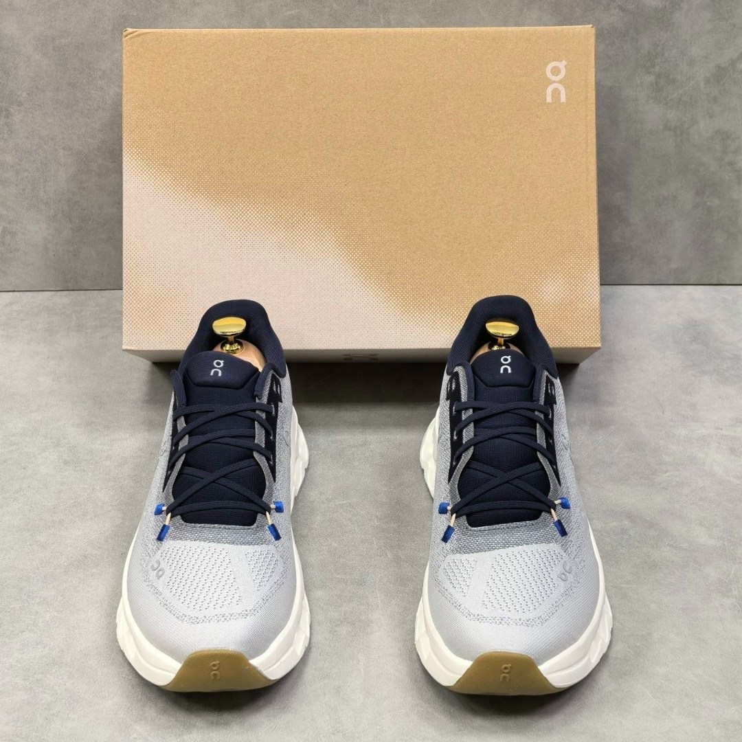 ,спортивная ,спортивные кроссовки,кроссовки,кроссовки женские мужские