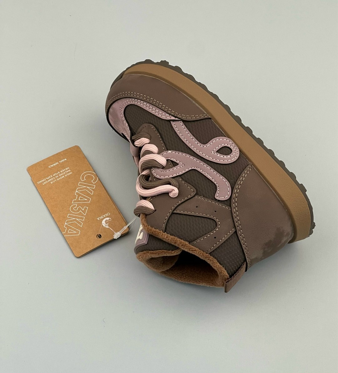 детские ботинки,демисезонные детские ботинки,,детская ,демисезонные ботинки