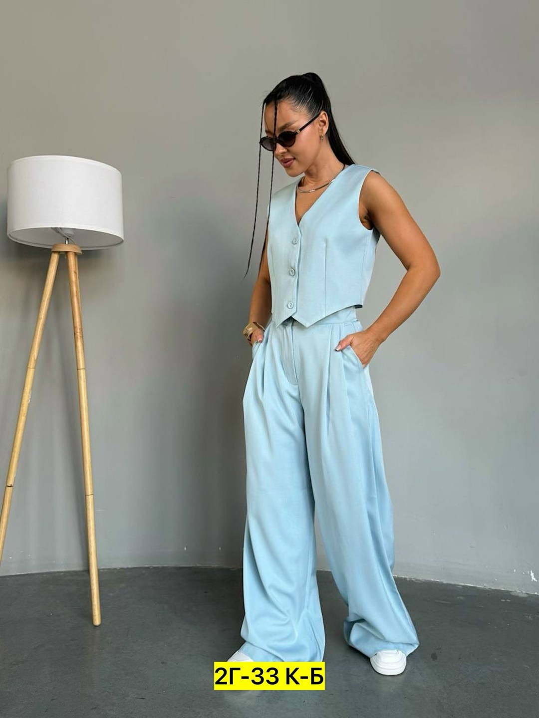 оранжевый костюм,оранжевый костюм женский,оранжевые жилеты,летние костюмы,оранжевая жилетка