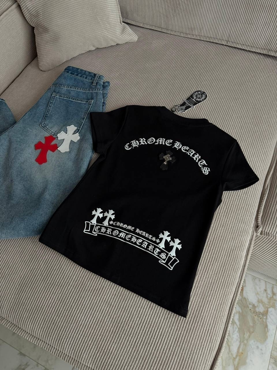 стильные костюмы,футболки женская,стильная футболка,мода стиль,женская футболка loro piana чёрного цвета