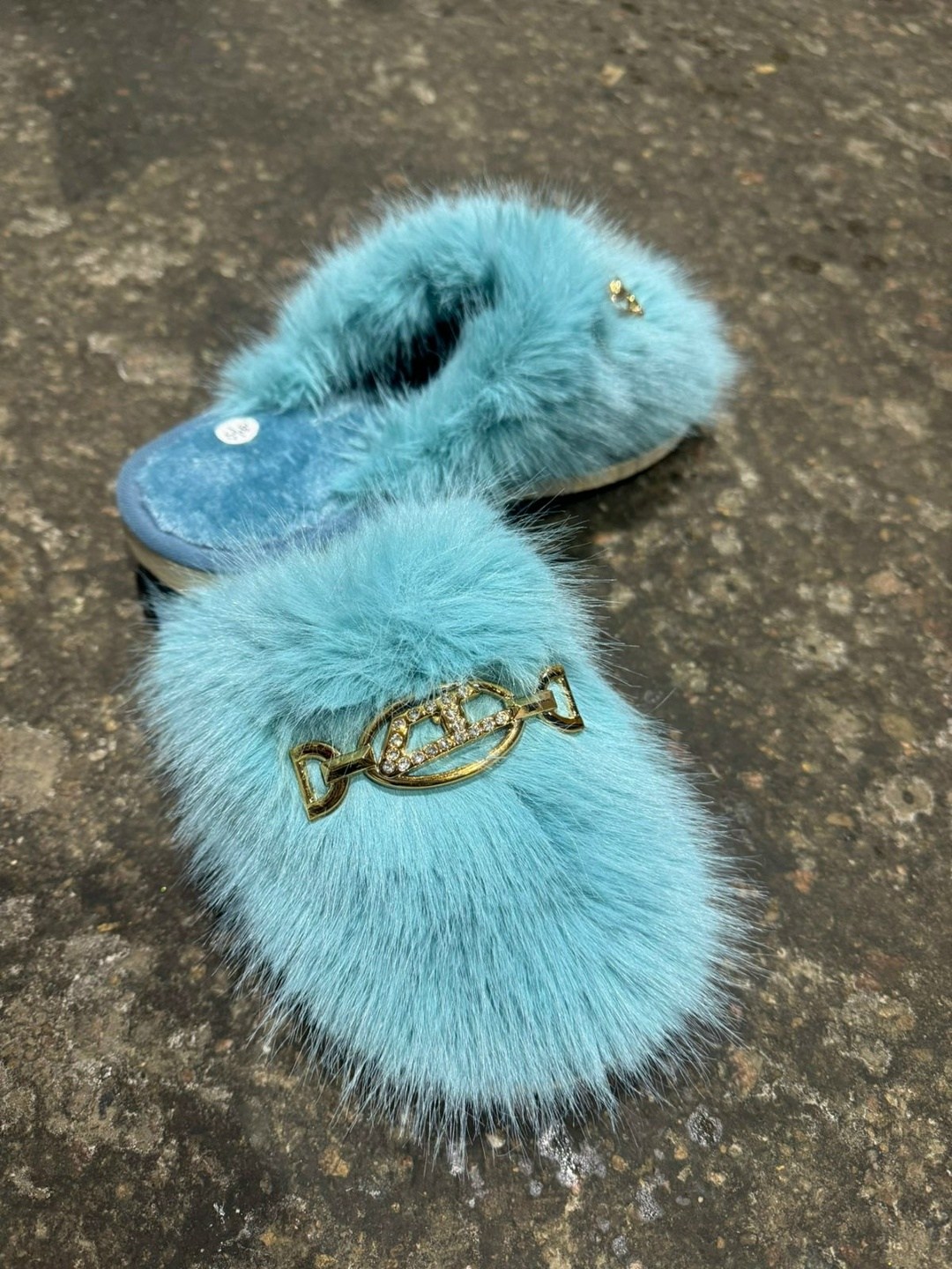 тапочки модные,тапочки домашние меховые,тапочки женские,тапочки домашние женские,домашние тапочки