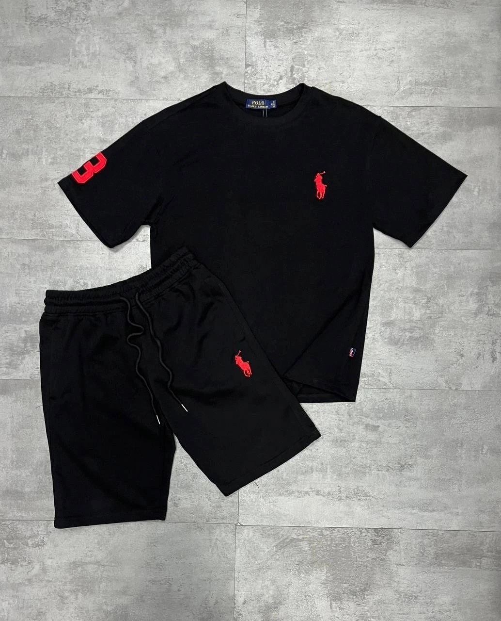 комплект спортивного костюма,костюм футболка и шортами,футболки комплект,костюм поло