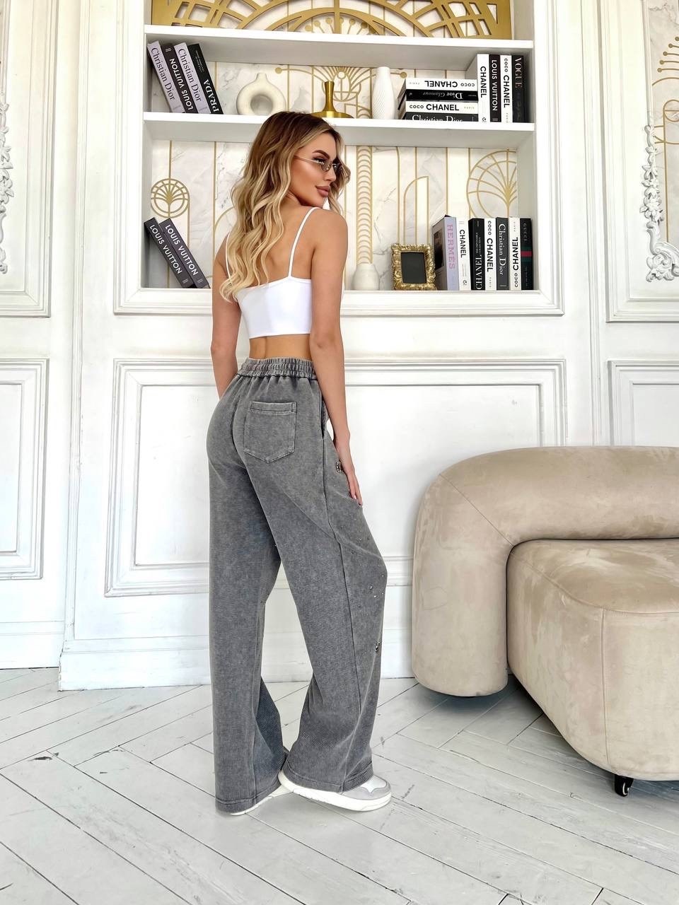 джинсы женские,стильные джинсы,брюки джинсы,джинсы широкие,брюки спортивные