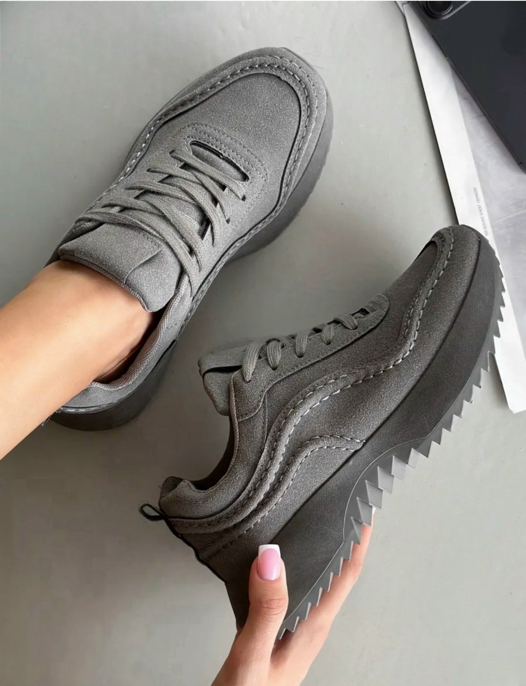 кроссовки замшевые демисезонные,серые кроссовки,кроссовки женскиe,,повседневные кроссовки