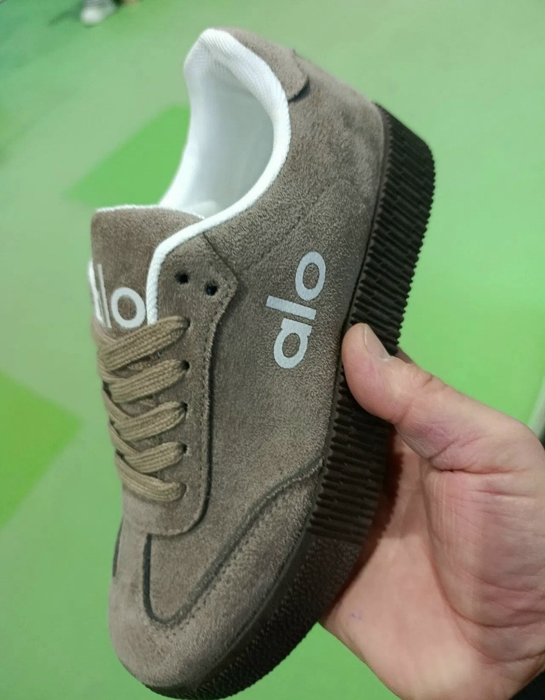 , женская,обуви,кроссовки женскиe,кеды замша