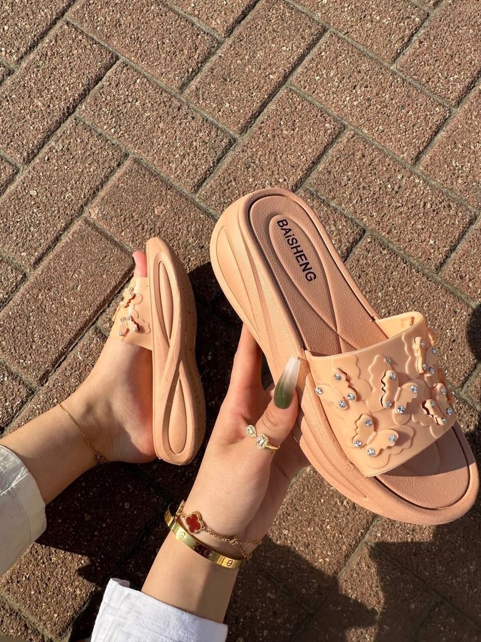,женские шлепанцы,женские шлепки,модные шлепанцы,обуви