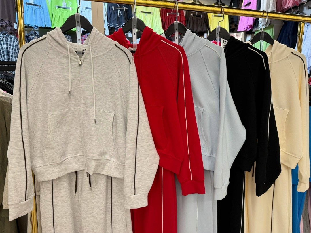 модные костюмы,костюм трикотажный,женский костюм,спортивный костюм корея