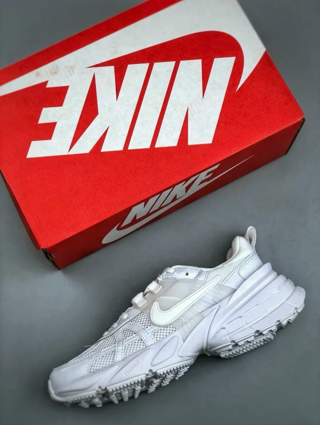 кроссовки nike,кроссовки женский мужской,кроссовки найк v2k runtekk,nike кроссовки air max plus,кроссовки nike v 2 k run