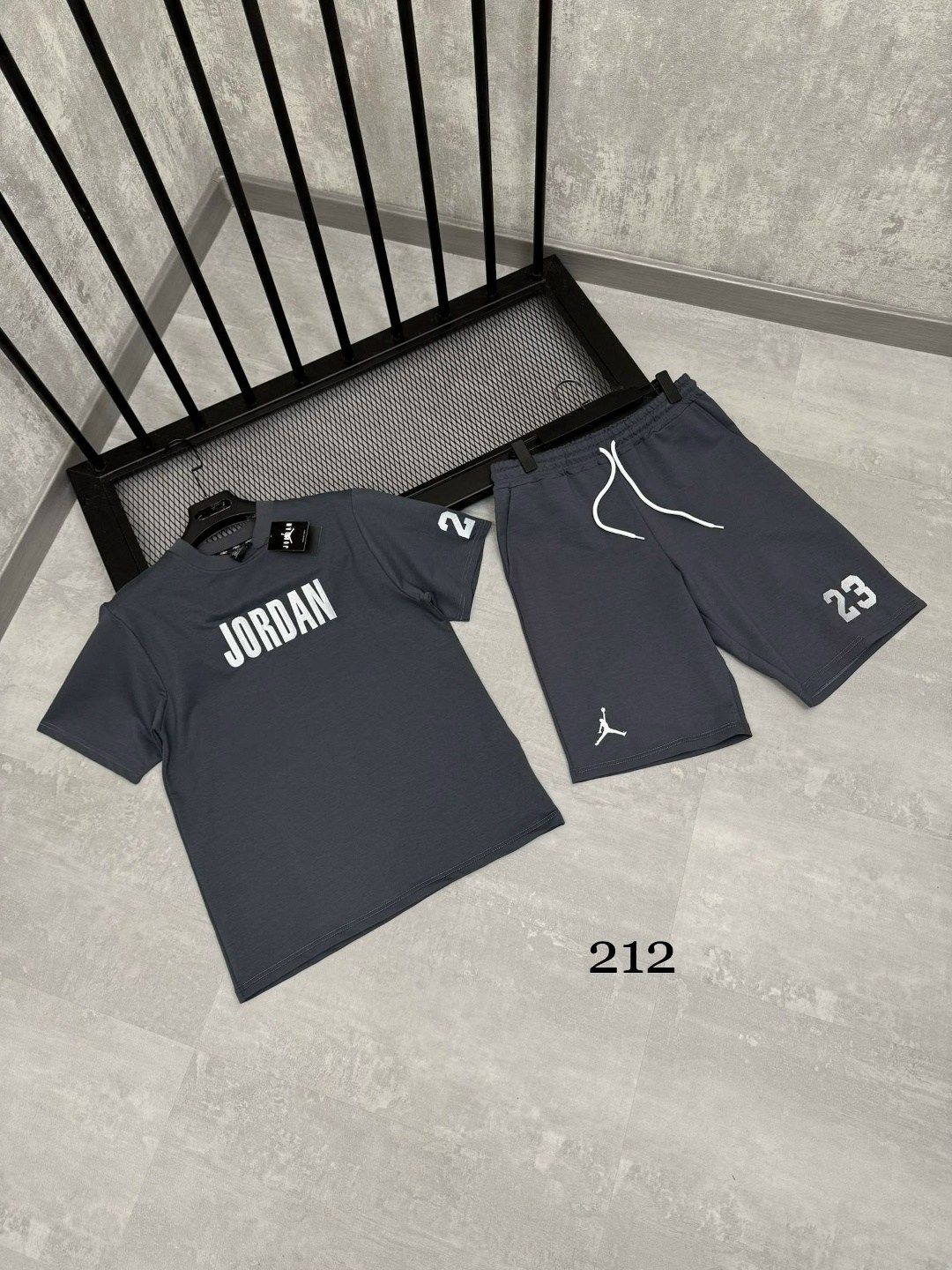 костюм джордан шорты и футболка,спортивные костюм,костюм спортивный мужской,костюм мужской,спортивные костюмы для мужчин