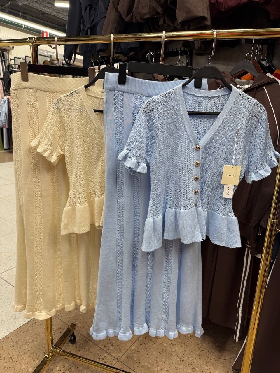 платье женское зеленое,платье с оборками,вязаное платье,вязаная блуза,вязаное длинное платье