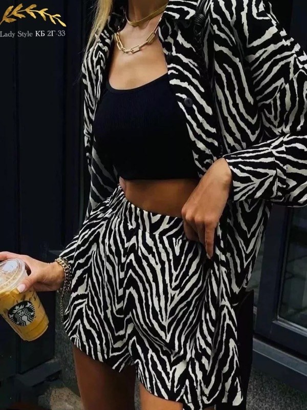костюм зебра женский с шортами,летний костюм с шортами и рубашкой,летний костюм с шортами и топом зебра,женский костюм с шортами,костюм летний зебра