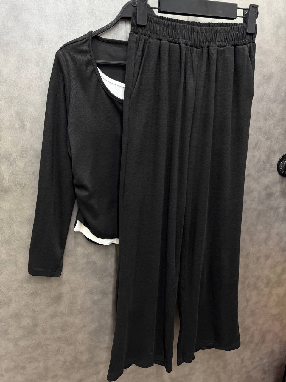 костюм трикотажный женский,костюм с лонгсливом и брюками,костюм женский,брючный костюм,костюм двойка