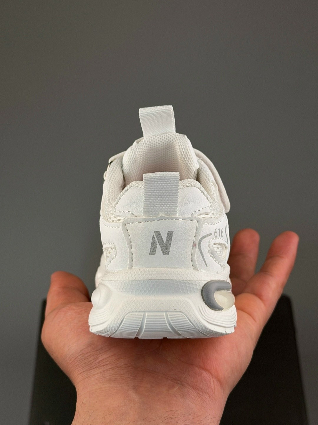 детские кроссовки,кроссовки для детей,кроссовка детская,кроссовки,белые кроссовки