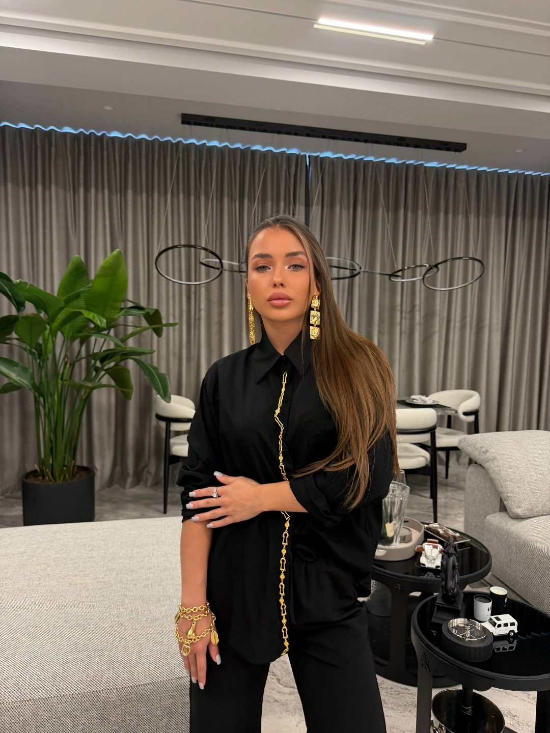 костюм с брюками,костюм женский,костюм с брюками и рубашкой,костюм брючный женский,костюм брючный шелковый