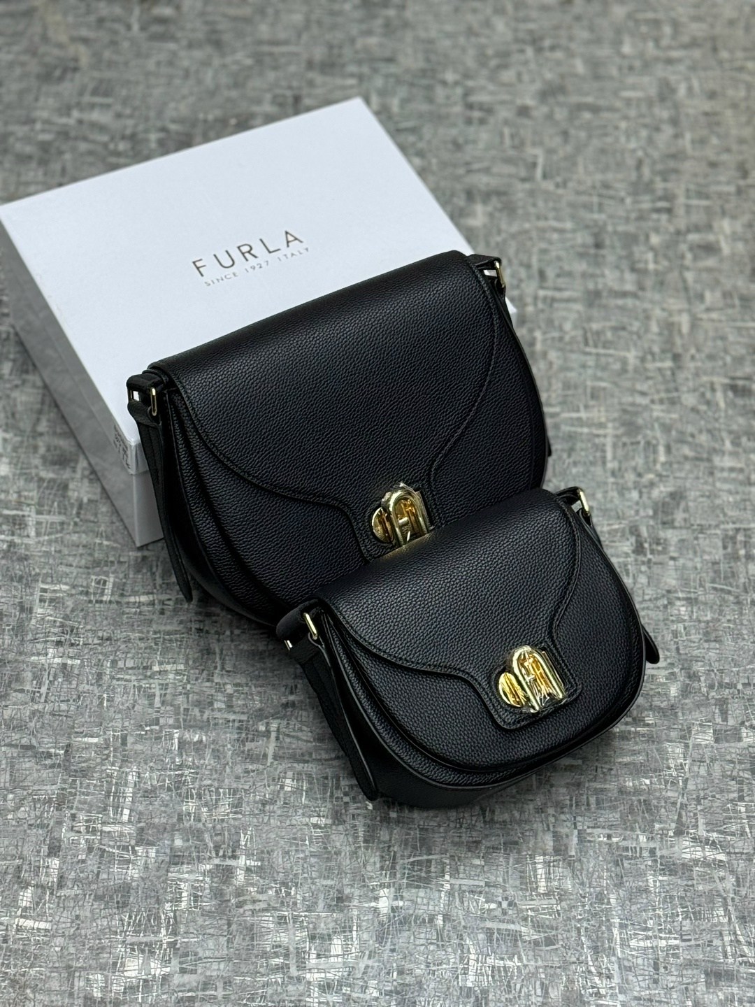 сумки,сумки женская,сумка,сумки для женщин,furla сумка женская