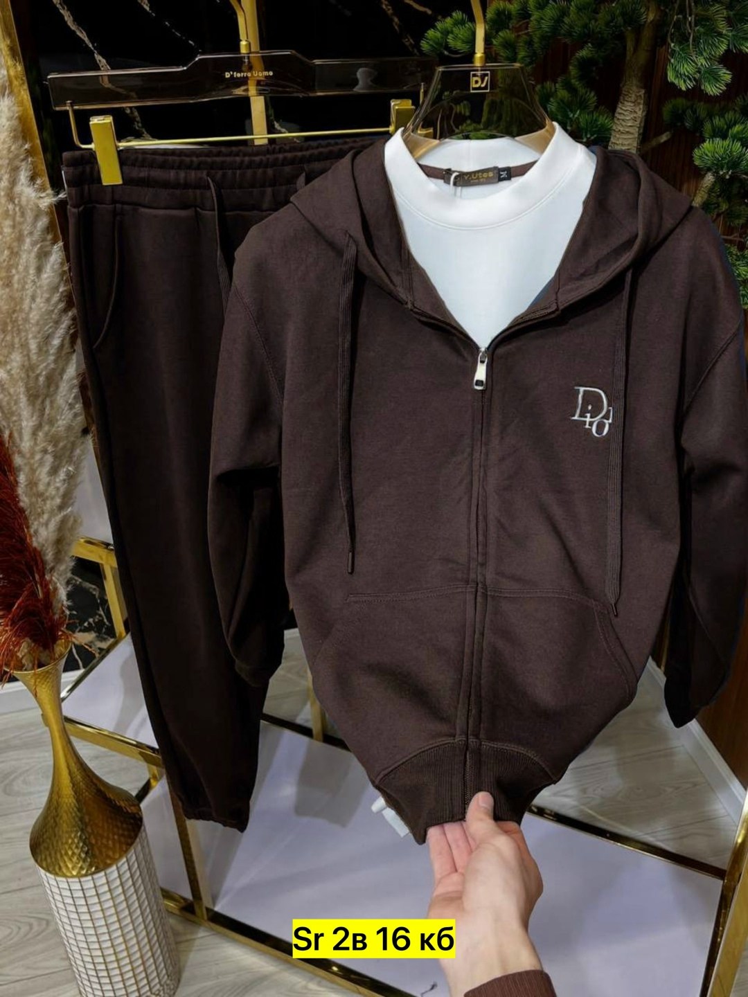 спортивный костюм brunello cucinelli,мужской спортивный костюм brunello cucinelli,спортивный костюм мужской loro piana,мужской спортивный костюм,спортивный костюм бриони