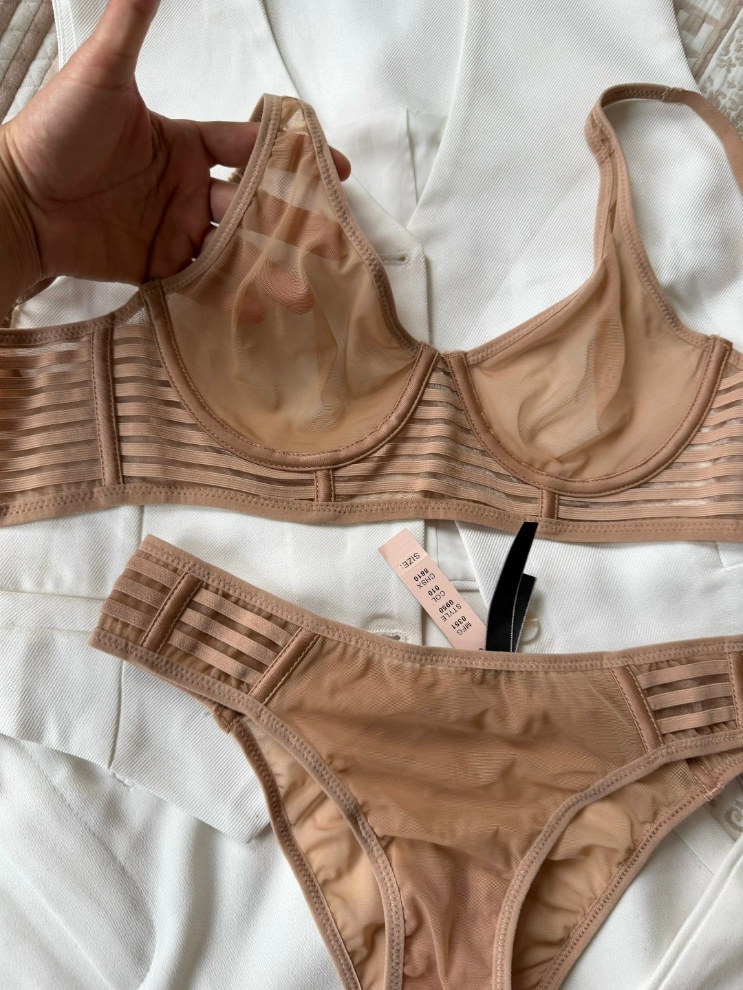 комплект женского нижнего белья,женская нижнее белье,женские белье,нижнего белья комплект,нижнего белья