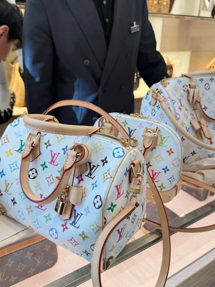 сумка louis vuitton,луи виттон сумка,женская сумка louis vuitton,louis vuitton murakami,сумка луи виттон белая