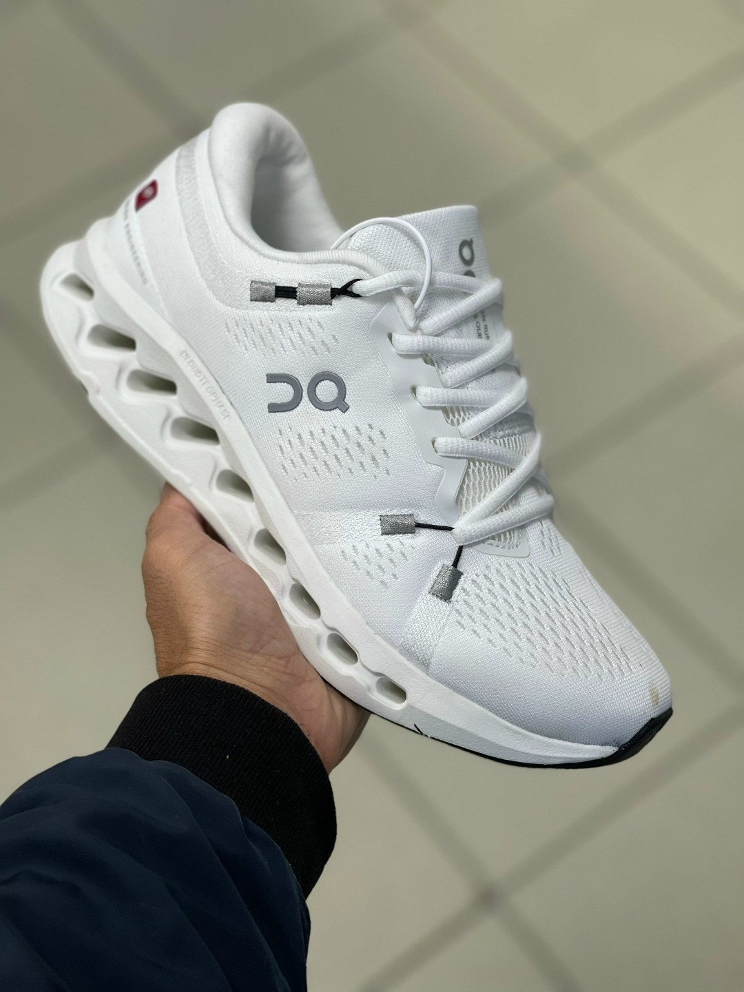 кроссовки,кроссовки on,белые мужские кроссовки on cloud 5,спортивная ,кроссовки женские мужские