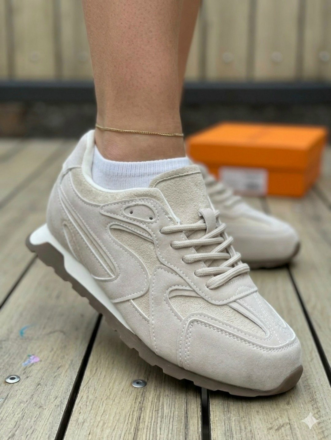 ,кроссовки женскиe,черные кроссовки,кроссовки женские черные,кроссовки кожаные