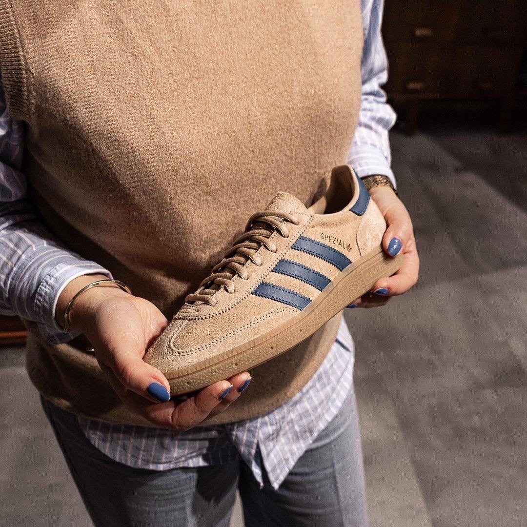 adidas кроссовки handball spezial коричневый,кеды рабочие adidas originals handball spzl,adidas originals handball spezial,adidas handball spezial,adidas originals handball spezial мужские кроссовки к