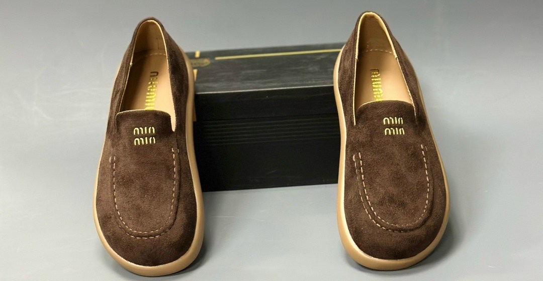 замшевые лоферы,лоферы мужские замшевые,мужские лоферы brunello cucinelli замшевые коричневые,лоферы из натуральной замши,