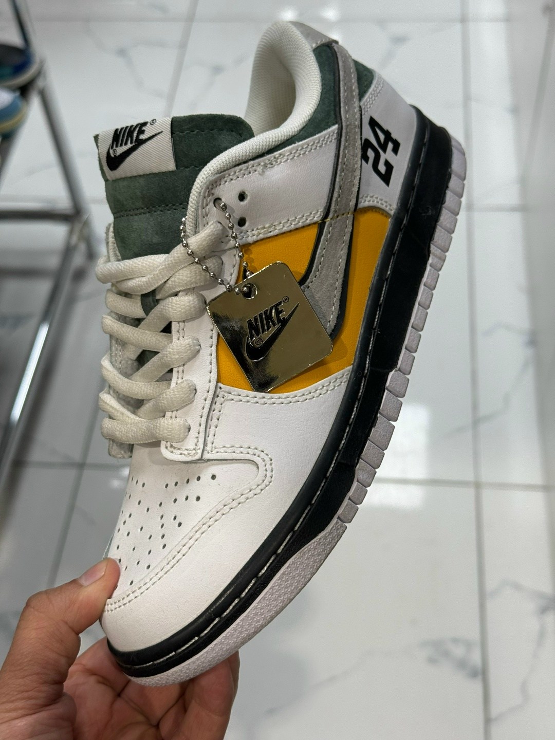 nike air jordan 1 low se,nike air jordan 1 low,air jordan 1 low all star 2026,air jordan 1 low,jordan 1 low