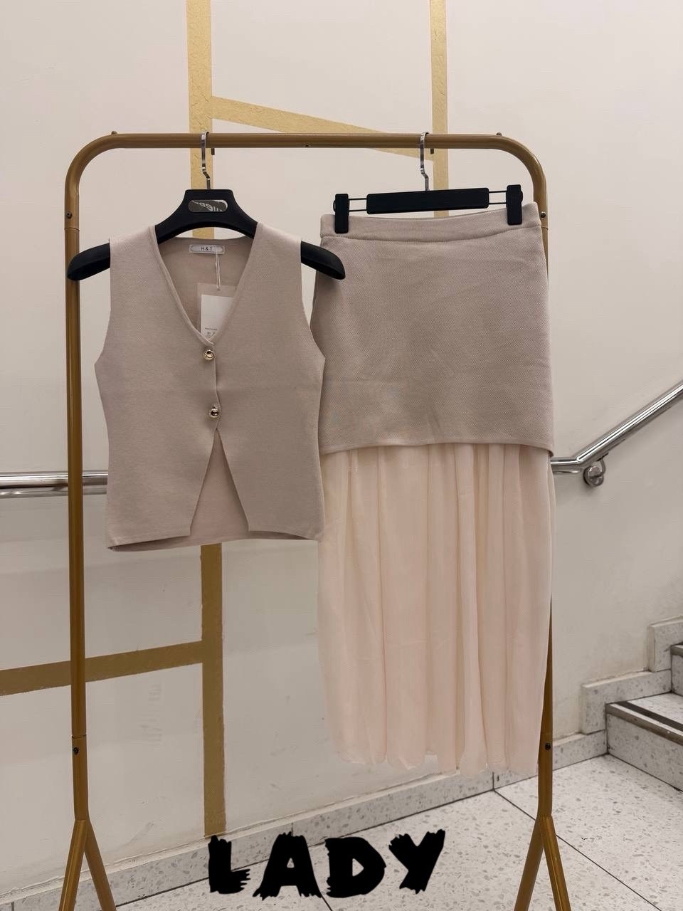 брюки палаццо wonderclo 32355562,костюм с юбкой и жилетом бордовый,костюм двойка женская,жилет с юбкой,костюм женский с юбкой