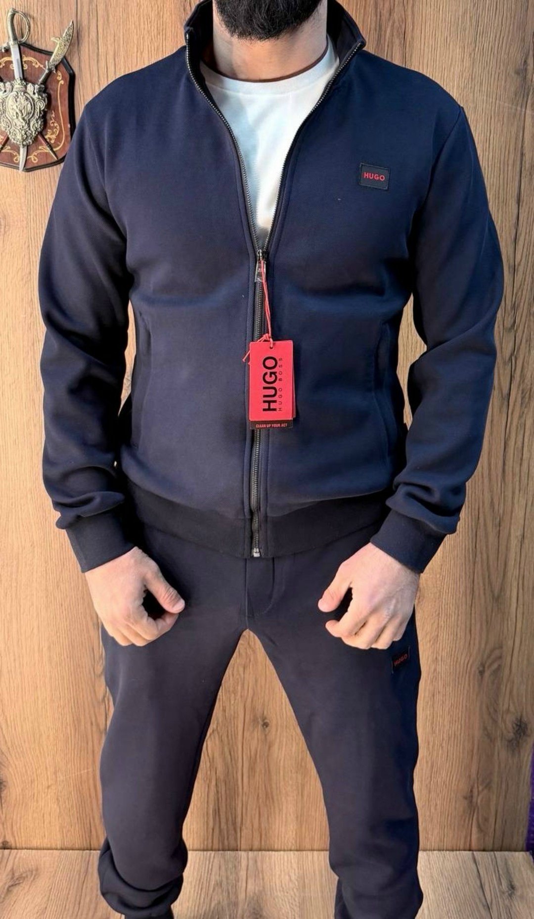 спортивный костюм hugo boss,костюм спортивный мужской,костюм спортивный мужской hugo boss,спортивный костюм hugo,спортивный костюм