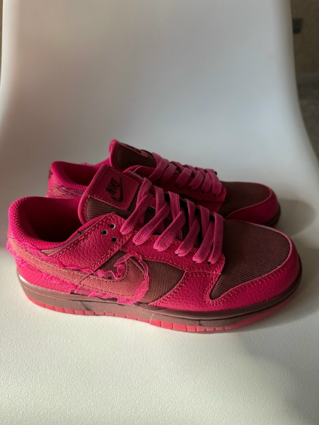 nike dunk valentines day 2026,кроссовки nike wmns dunk low 'valentine's day' розовый,кроссовки nike dunk low valentine розовые,nike dunk low valentine's day 2026,nike dunk low valentines day