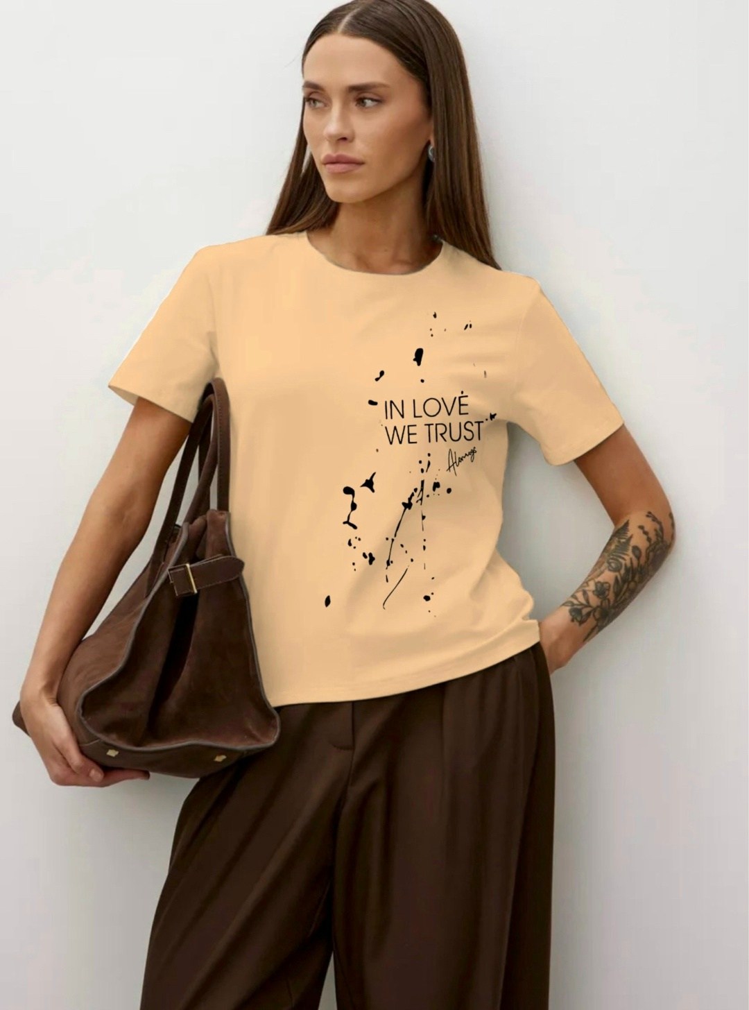 футболки женская,футболки женские ,женская футболка базовая,женская футболка белая,футболки женские стильные