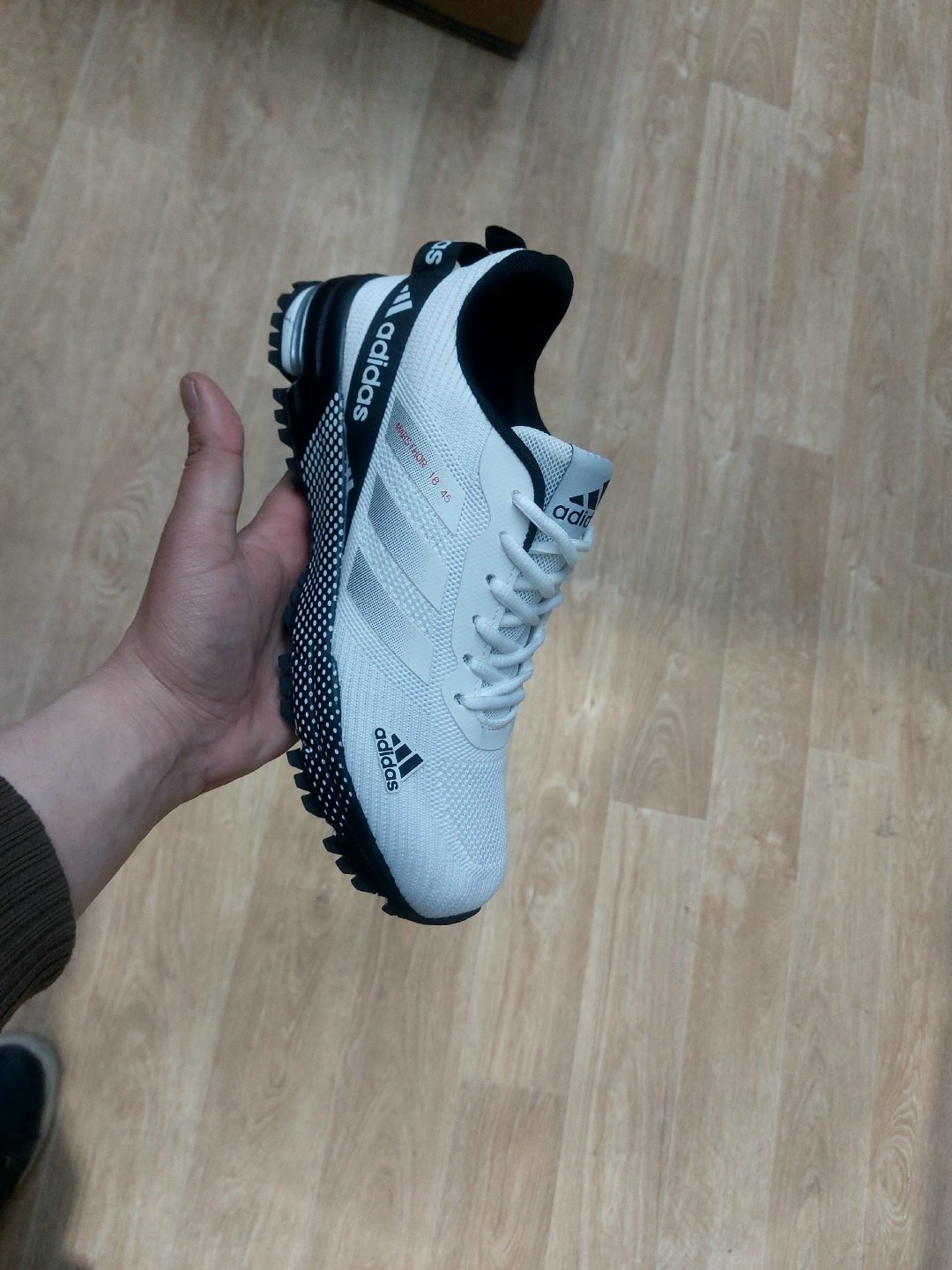 кроссовки adidas,мужские кроссовки adidas,кроссовки адидас супернова,кроссовки,кроссовки adidas marathon